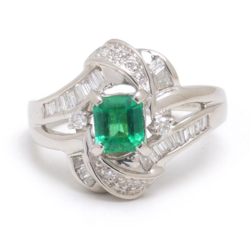 エメラルドダイヤモンドリング 約13号強 PT900・エメラルド0.67ct