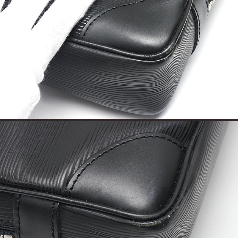 LOUIS VUITTON ルイヴィトン LV ポルトドキュマン・ヴォワヤージュ