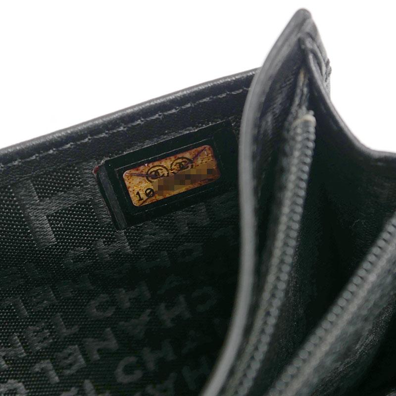 CHANEL シャネル 2つ折り長財布 レザー ブラック マトラッセ : 質屋