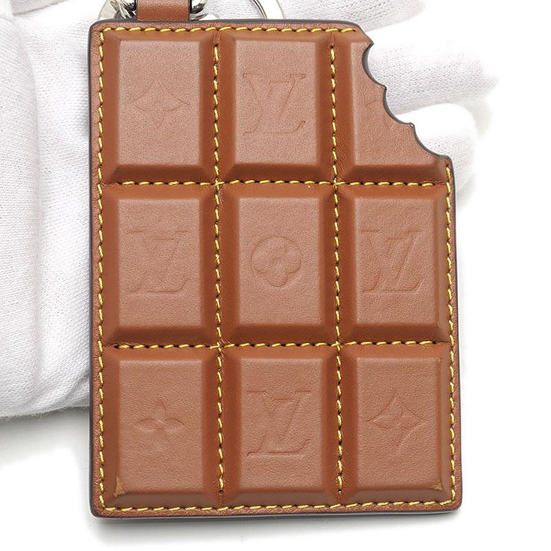 LOUIS VUITTON（ルイ・ヴィトン） バッグチャーム・LV チョコレート