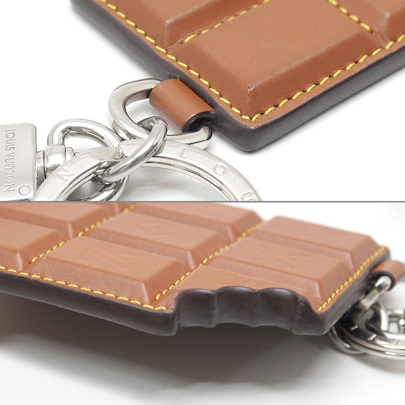 LOUIS VUITTON（ルイ・ヴィトン） バッグチャーム・LV チョコレート