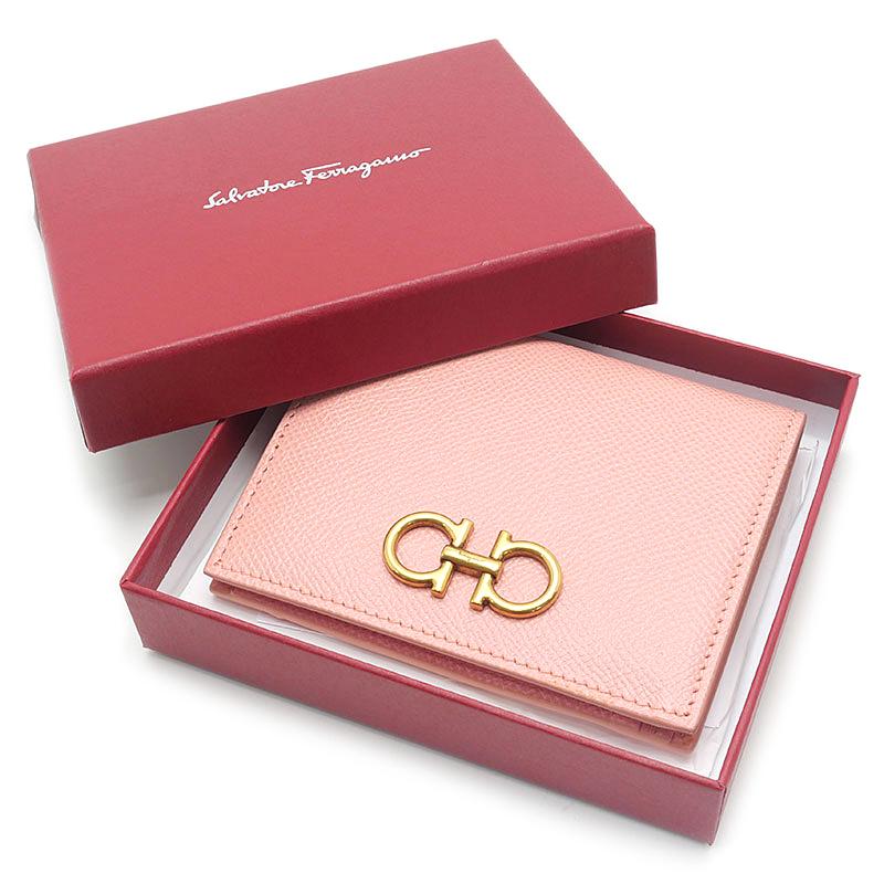 FERRAGAMO（フェラガモ） 未使用｜フェラガモ ガンチーニ コンパクト