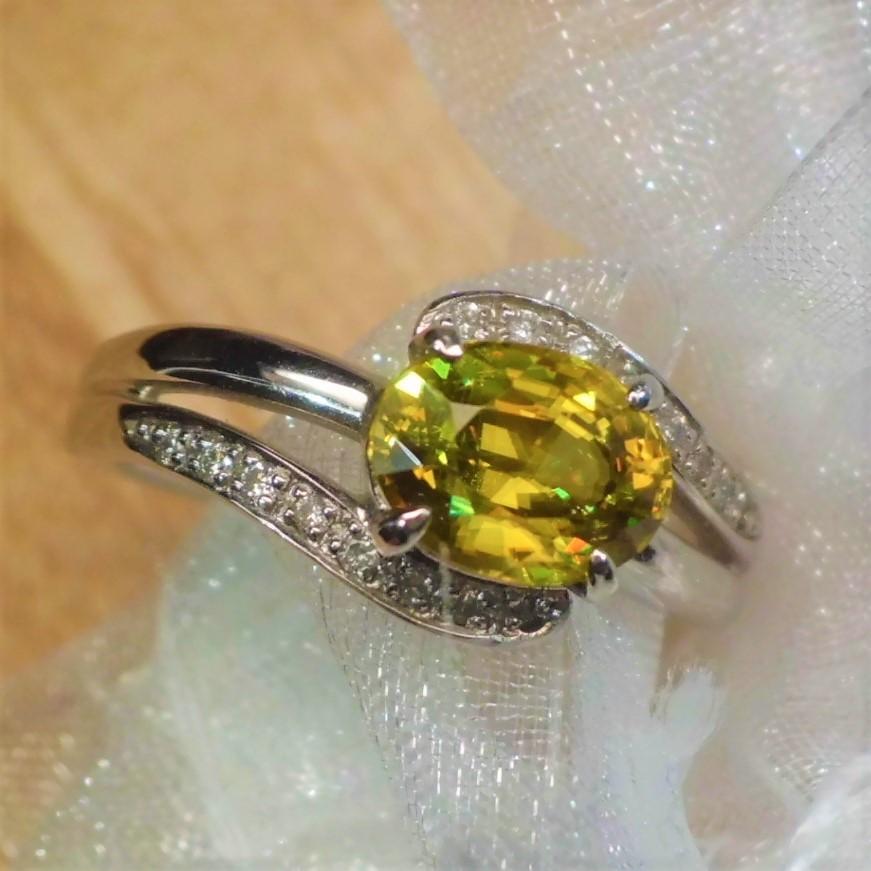 PT スフェーンリング 稀少石 指輪 色石 大粒 1.63ct :s1:クラウン ...