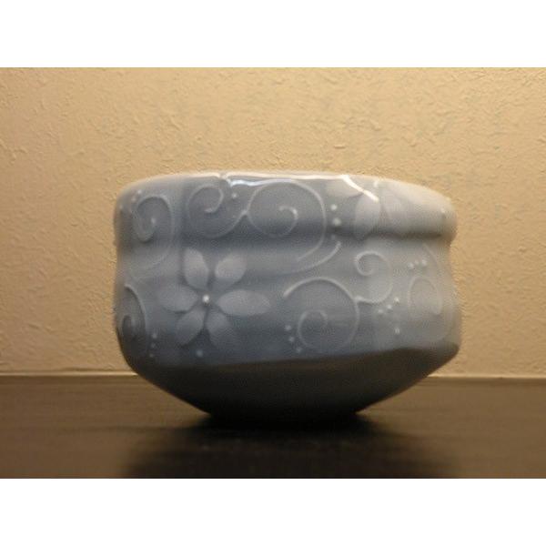 砥部焼　円鉢　花×縞柄　ボウル　陶彩窯　焼き物　陶器 |  | 01