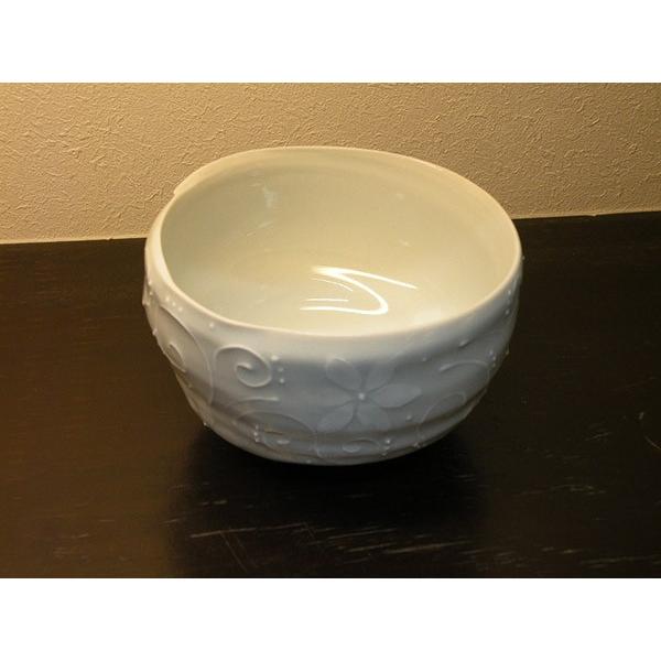 砥部焼　円鉢　花　ボウル　陶彩窯　焼き物　陶器 |  | 01