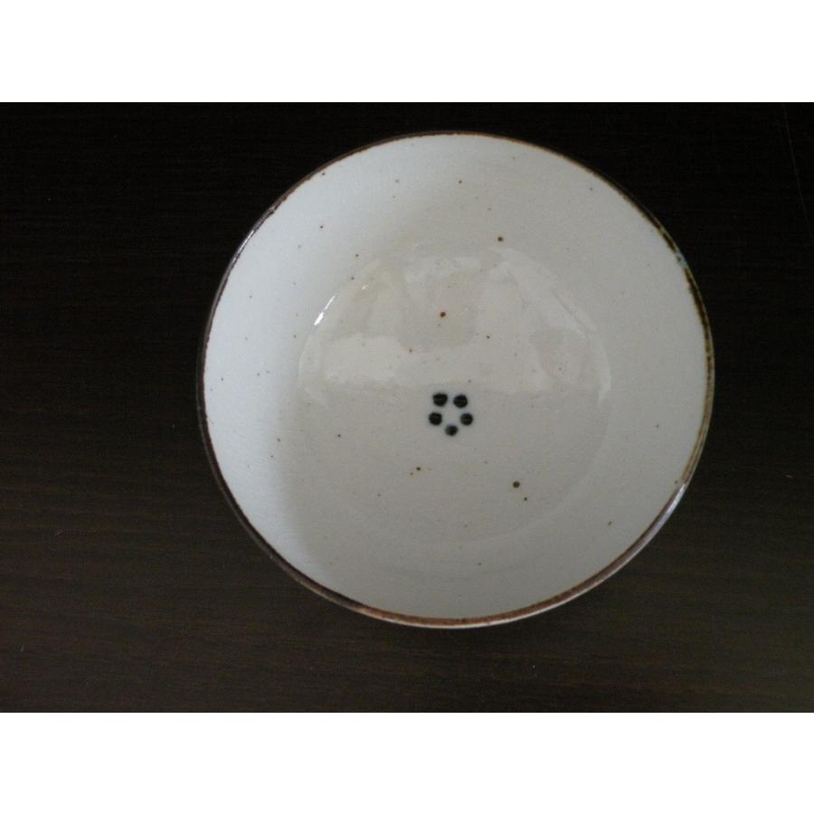 砥部焼　　茶碗　C柄　蝶文　大　古砥部　陶彩窯　焼き物　陶器 |  | 02