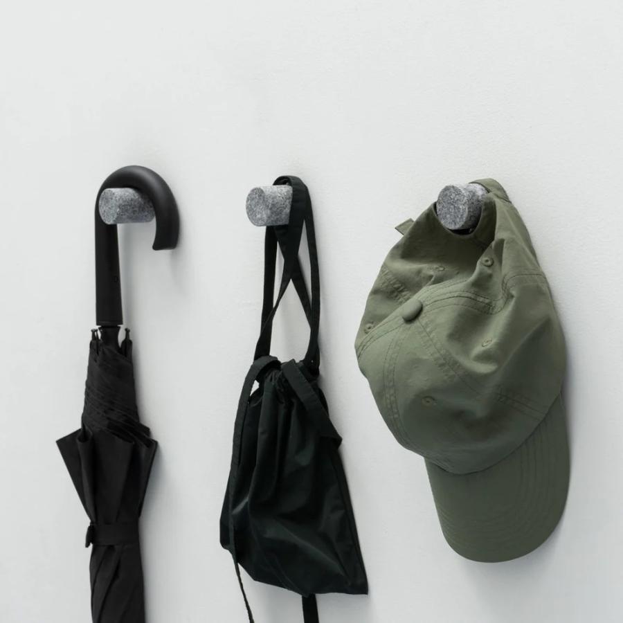 壁掛けフック　 CS - HOOK / komame　庵治石  自然　石  AJI PROJECT |  | 01