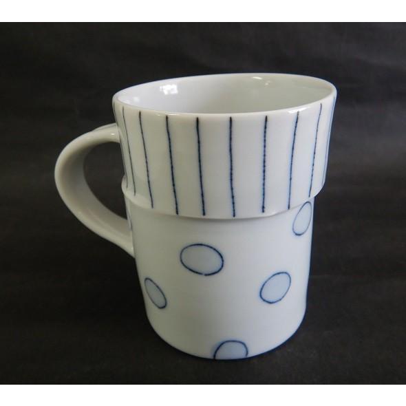 砥部焼　マグカップ　呉須象嵌　縦じま×丸　　陶彩窯　焼き物　陶器 |  | 01