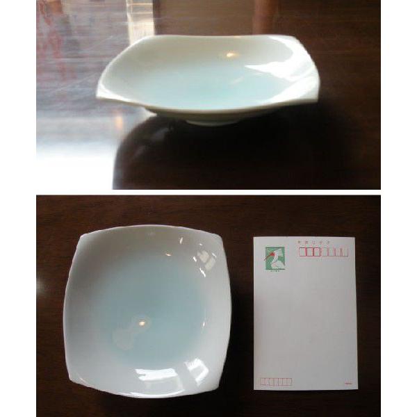 砥部焼　四方皿　小　皿　白磁　食器皿　陶彩窯　焼き物　陶器 |  | 01