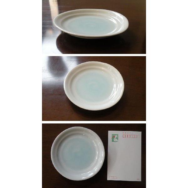 砥部焼　 5寸皿　手あと　淡青白磁　食器皿　陶彩窯　焼き物　陶器 |  | 01