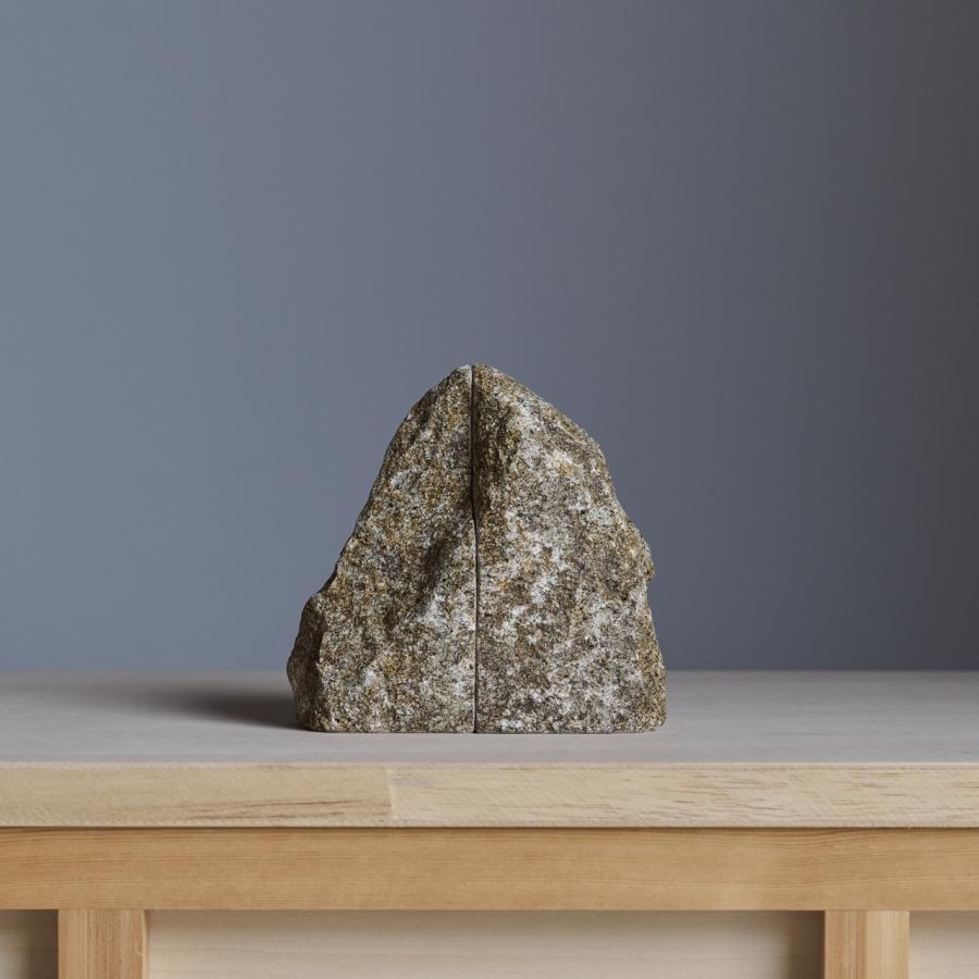本立て  Bookend  ブックエンド　サビ　Lサイズ　RS - ROCK END / L / sabi　庵治石 　自然　石 AJI PROJECT |  | 01