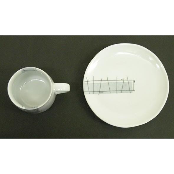 砥部焼　コーヒーカップ　　墨呉須象嵌　カップ＆ソーサー　陶彩窯　焼き物　陶器 |  | 01