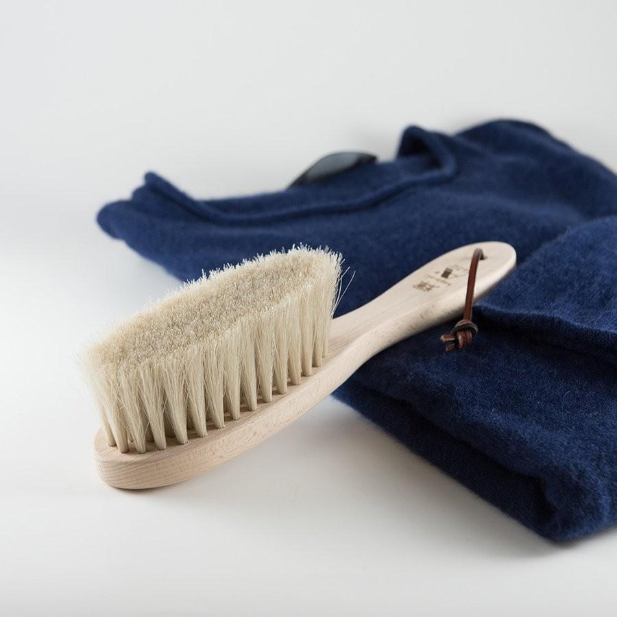 浅草アートブラシ 桐箱 カシミヤブラシ・輝 洋服ブラシ 馬毛 白馬毛