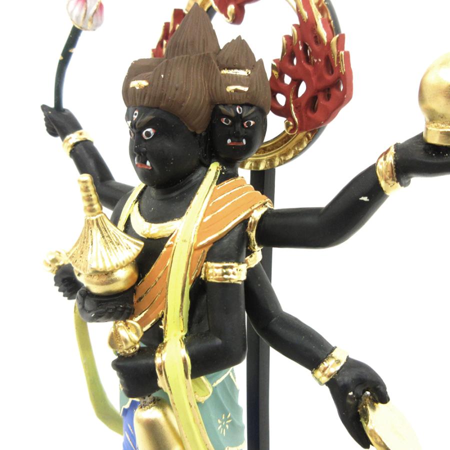 【セール・新品】三宝荒神　柘植　総高さ約17㎝　竈　三面六臂　台所の神 Amazon｜柘植 三宝荒神 立像 28cm 木彫り 仏像｜仏像 オンライン通販