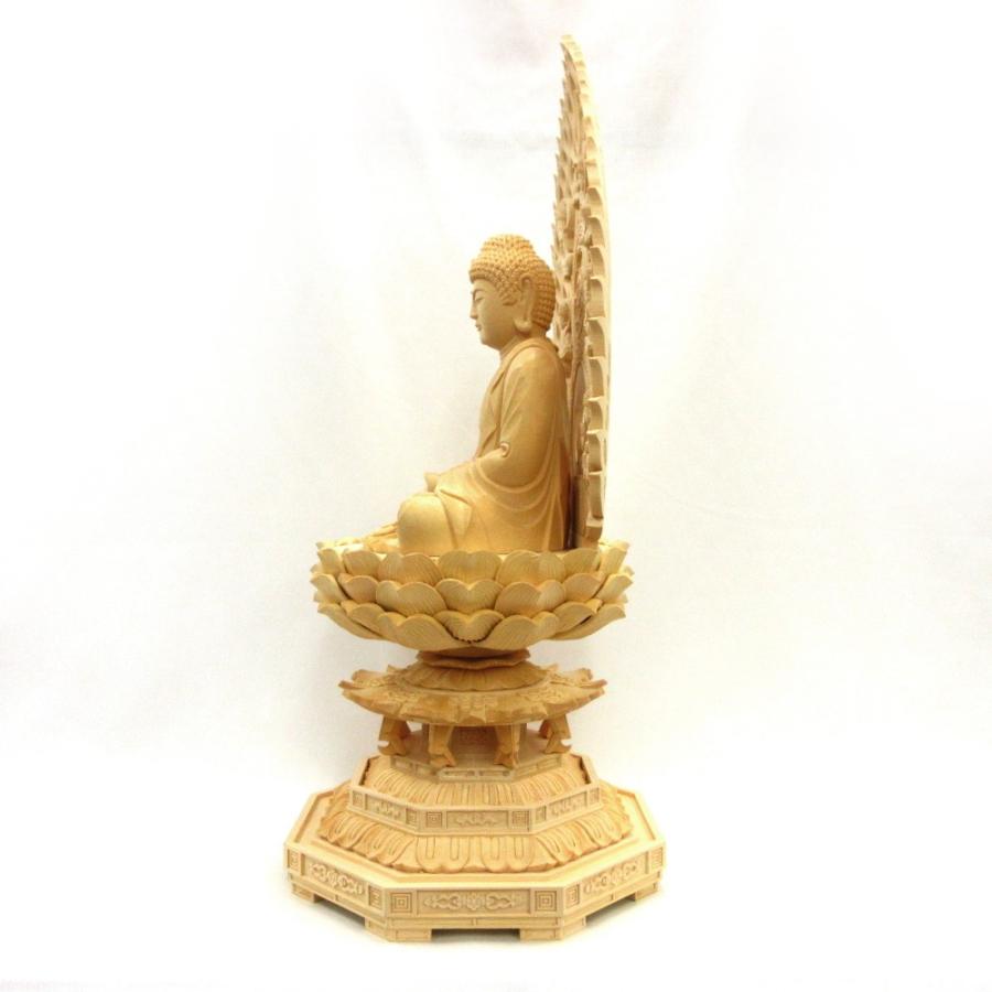 釈迦如来坐像 3寸 #488 宝塔奏楽飛天光背 円台座◆白檀 木彫 仏像 釈迦如来 裳懸台座化仏光背 白檀製 3寸 : 仏壇・仏具販売-仏壇屋