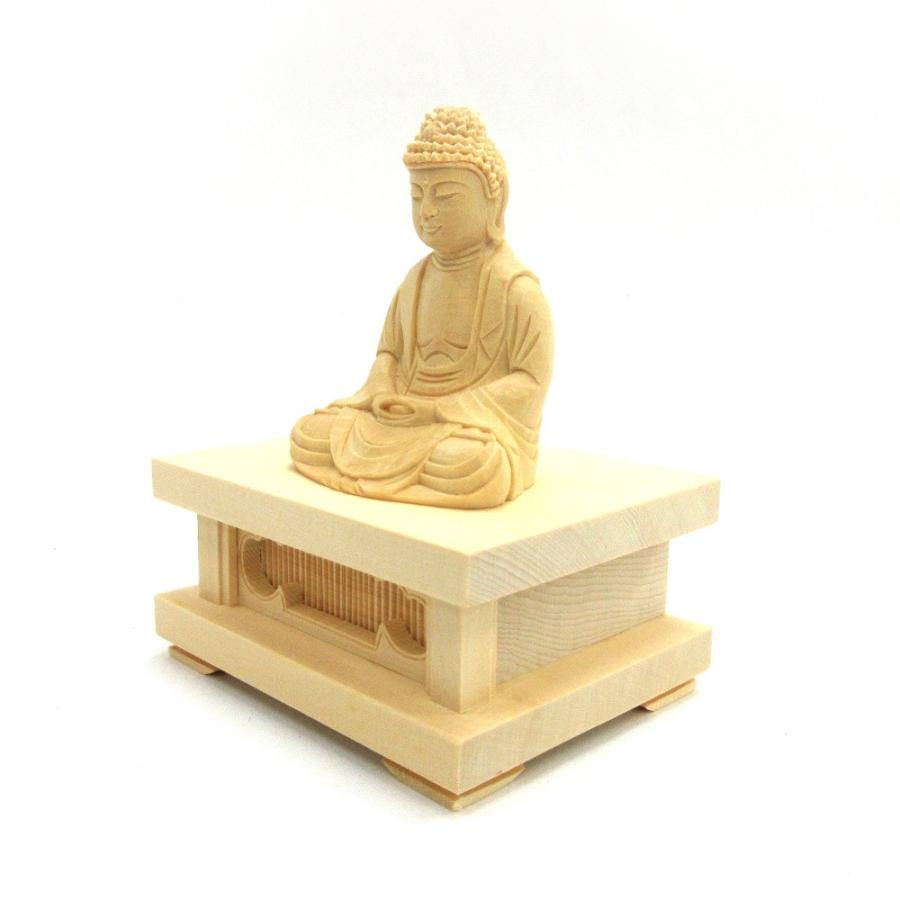 仏像 釈迦如来 座像 身丈2.0寸 総高12.5cm 四角台 桧木 木彫り仏像 木製 仏壇用 ご本尊 曹洞宗 臨済宗 天台宗 禅宗 ミニ仏像 コンパクト 小さい 仏具_2