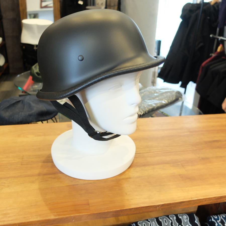 tt&co ジャーマンヘルメット艶消し黒　 装飾用 公道使用不可品 tt&co ジャーマンヘルメット艶消し黒 装飾用 公道使用不可品