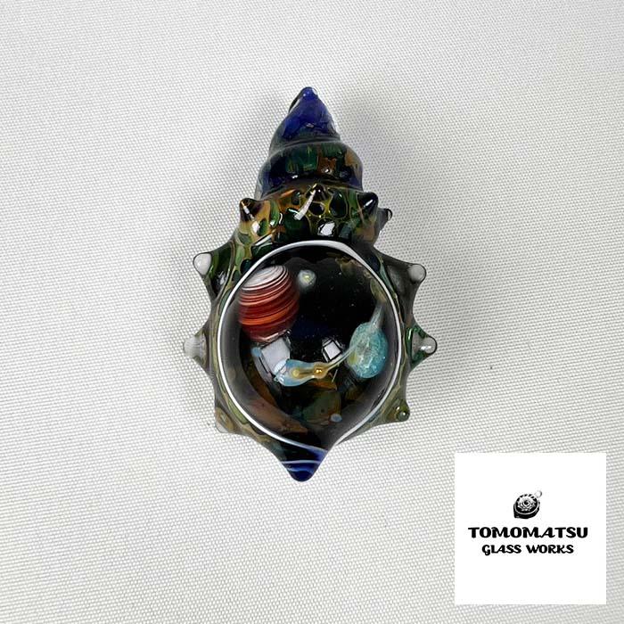 TOMOMATSU GLASS WORKS/ガラスペンダントトップ/巻貝 宇宙タイプ