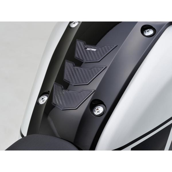 DAYTONA（デイトナ） 送料無料 タンクパッド / 軟質エンブレム 3ピース