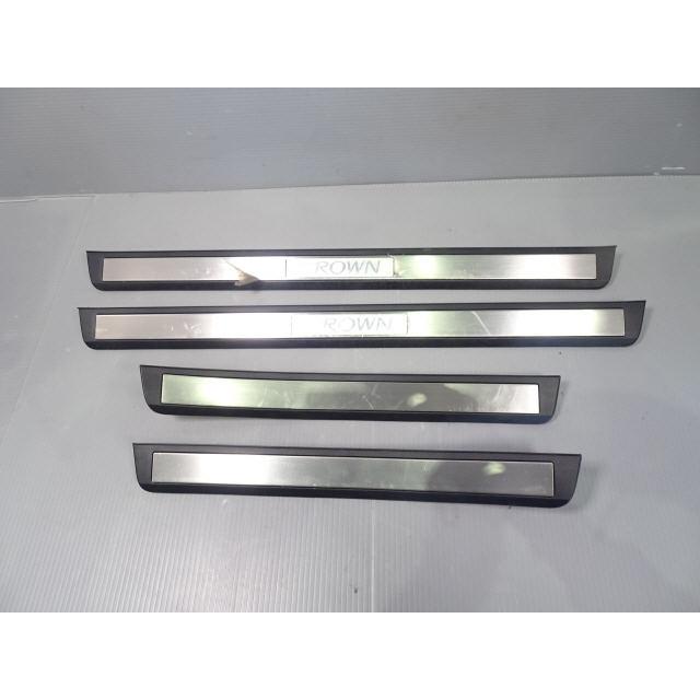 クラウン200前期アスリート用スカッフプレート （クラウンGRS200系 LED 