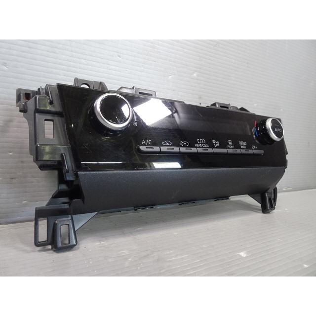 ヤリスクロス 6AA-MXPJ10 エアコン スイッチ パネル A/C 55900-52B40