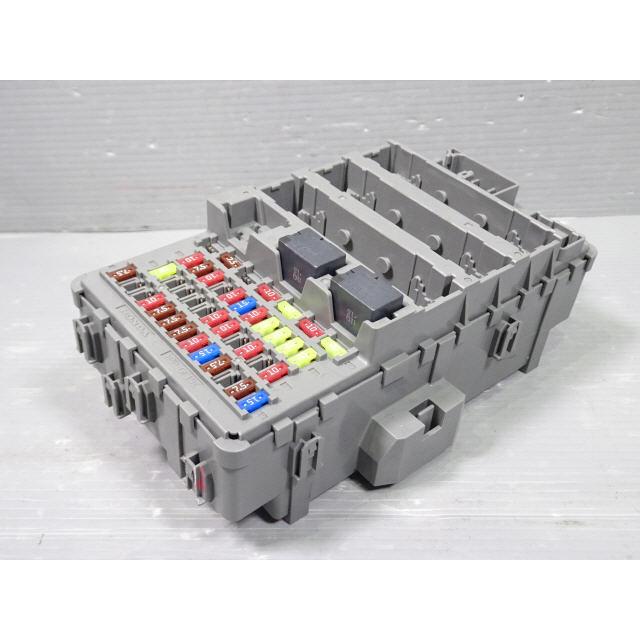オデッセイ DBA-RC1 ヒューズ ボックス BOX K24W アブソルート 7人乗り