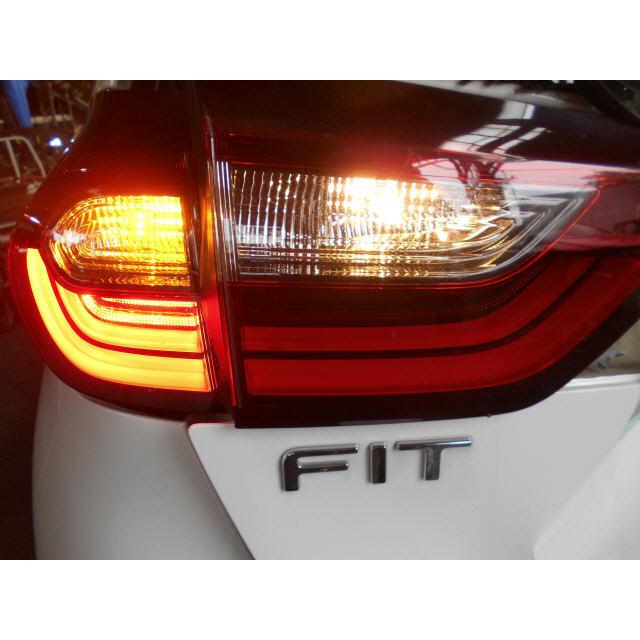 フィット 6BA-GR1 リア リヤ フィニッシャー ガーニッシュ 34155-TZA