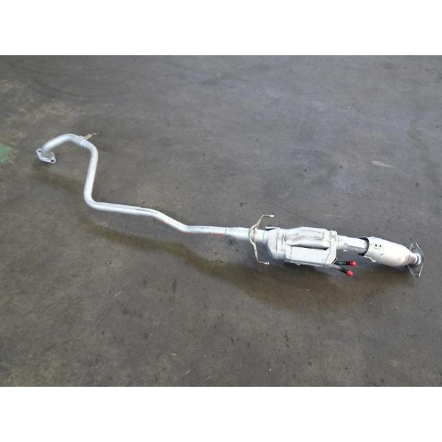 アクア DAA-NHP10 F フロント エキゾースト マフラー 17410-21C32 前期