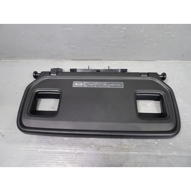 N-BOX DBA-JF1 シートバックテーブル 平成29年後期 G SSパッケージ