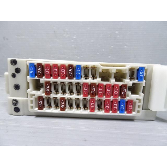 86 DBA-ZN6 ヒューズ ボックス BOX FA20 88281CA010 平成26年 グレード