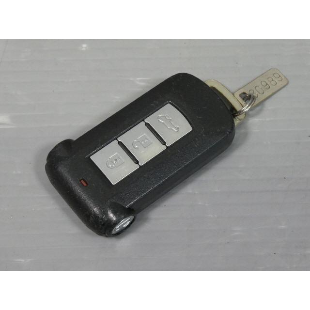 デリカ D5 DBA-CV5W スマートキー 8637A173 平成23年 Gプレミアム
