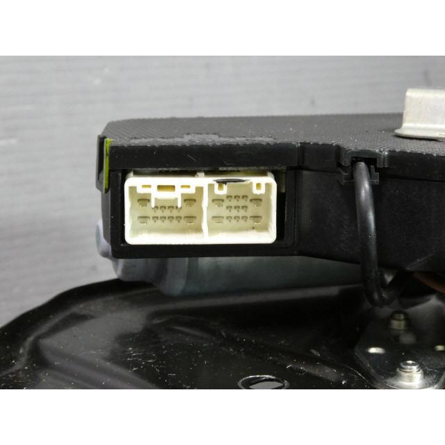 ヴェルファイア DBA-GGH20W パワースライドドアモーター 85006-58030