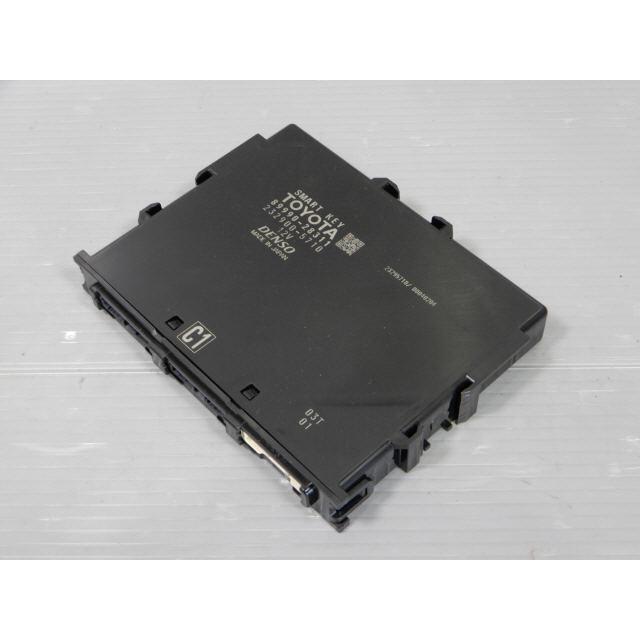 ヴォクシー DBA-ZRR80W スマートキーコンピューター 89990-28311 平成