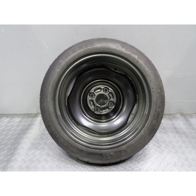 中古 NV100クリッパー DR17V 14×4T スペアタイヤ 未使用 タイヤ