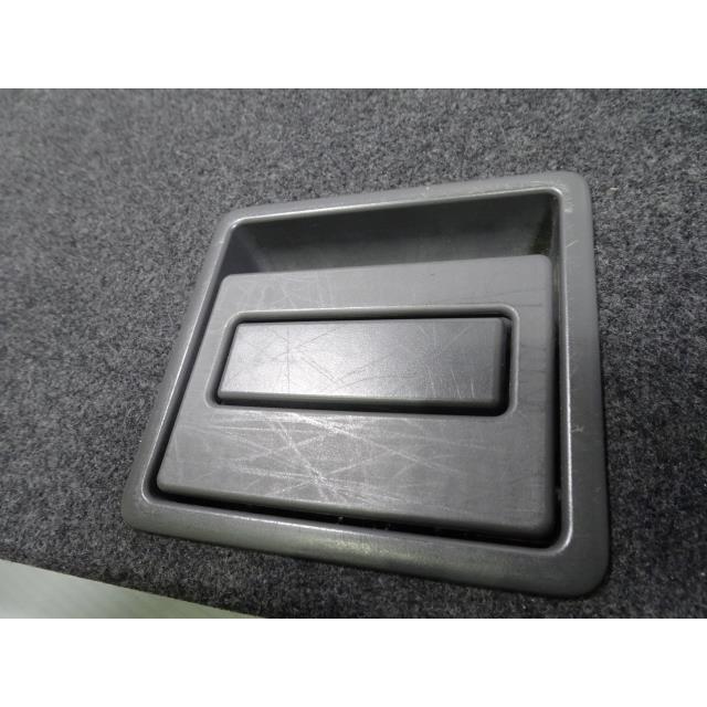 プリウスα DAA-ZVW41W R リア リヤ ボード トノカバー 202 ラゲッジ