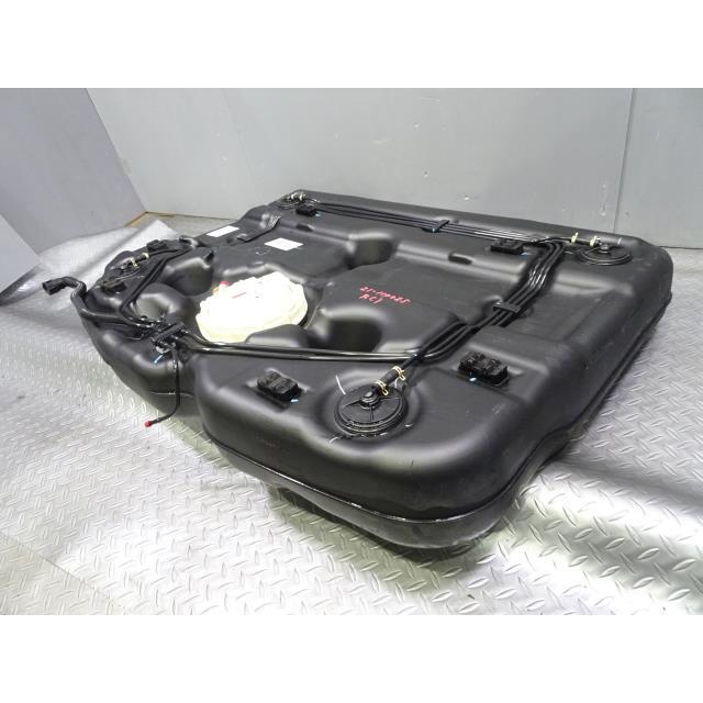 オデッセイ DBA-RC1 燃料 フューエル タンク NH820P 17044-T6A-010