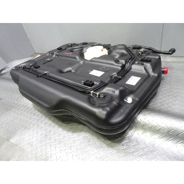 オデッセイ DBA-RC1 燃料 フューエル タンク NH820P 17044-T6A-010