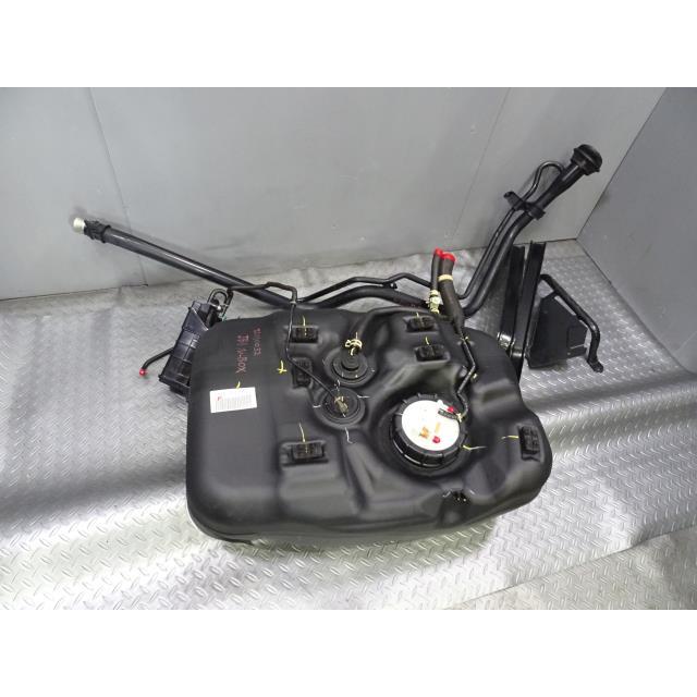 N-BOX N−BOX DBA-JF1 燃料 フューエル タンク YR631P ポンプ付
