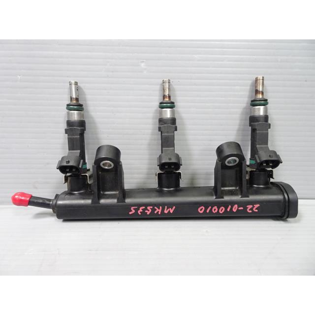 スズキ　スペーシア　MK53S スペーシア DAA-MK53S インジェクター ノズル 噴射 ZYW ハイブリッドX