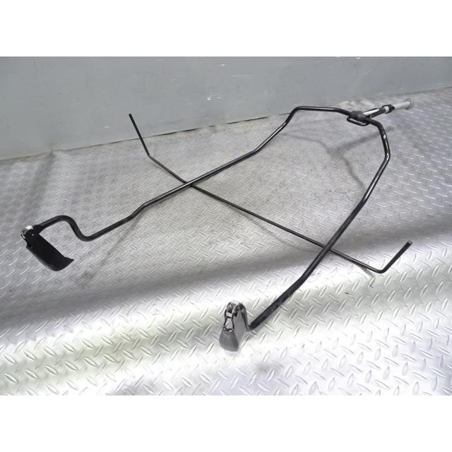 ハイエース 3BF-TRH200V スペアタイヤキャリア 1E7 タイヤハンガー 6型