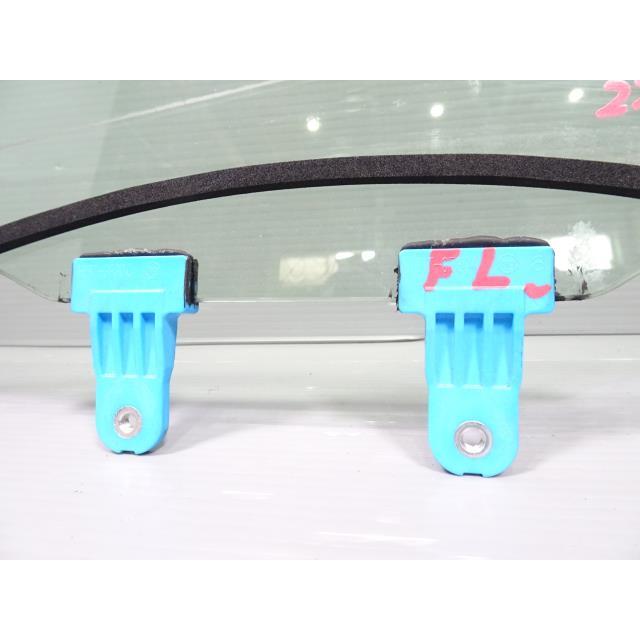 スイフト CBA-ZC33S F フロント 左 ドアガラス 左前 ZFT セントラル