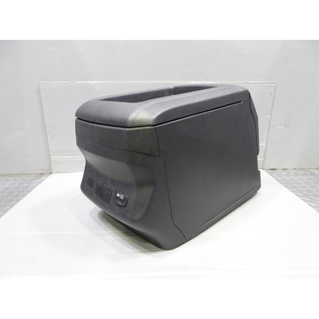 ヴェルファイア DBA-ANH20W コンソール ボックス BOX 202 AC100V付