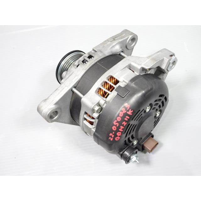 ハイエース QDF-GDH211K ダイナモ オルタネーター 070 デンソー 27060