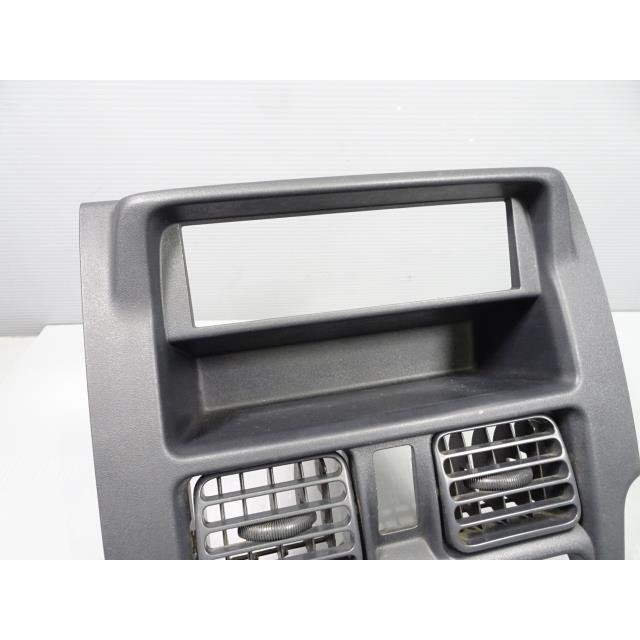 NT100クリッパー EBD-DR16T オーディオ クラスター パネル 26U
