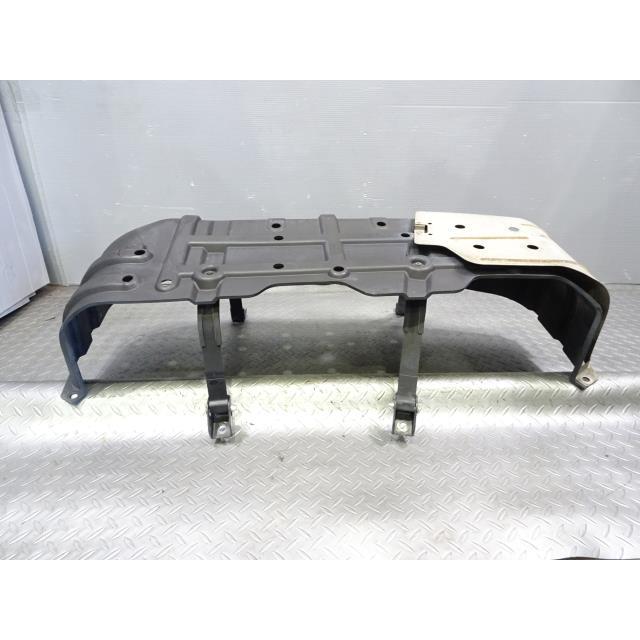 NV350キャラバン LDF-VW2E26 燃料 フューエル タンク K23 カバーのみ