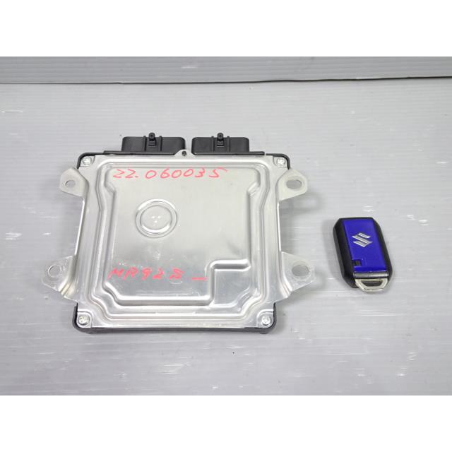 mr92s ハスラー　エンジンコンピュータ　 ハスラー 5AA-MR92S エンジン メイン コンピューター ECU EBK ミツビシ