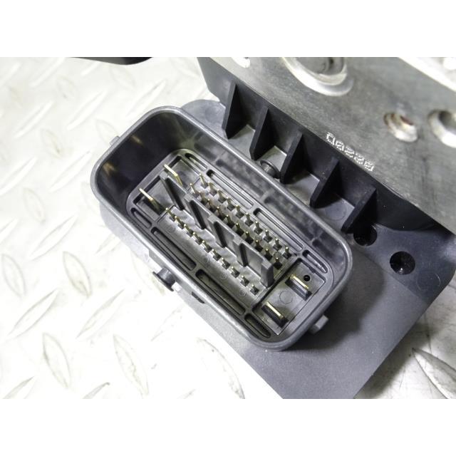 ジムニー ABA-JB23W ABS アクチュエーター ユニット 26U ADVICS 56110