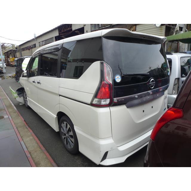 激安❗新車登録ホヤホヤ　セレナハイブリッド　リアバンパー 激安❗新車登録ホヤホヤ セレナハイブリッド リアバンパー