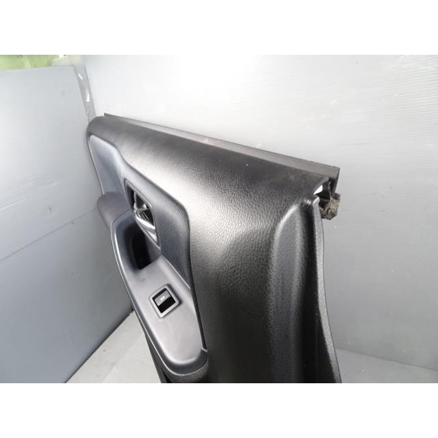 ヴォクシー DBA-ZRR80W F フロント 左 ドア 内張り 左前 070 トリム ZS
