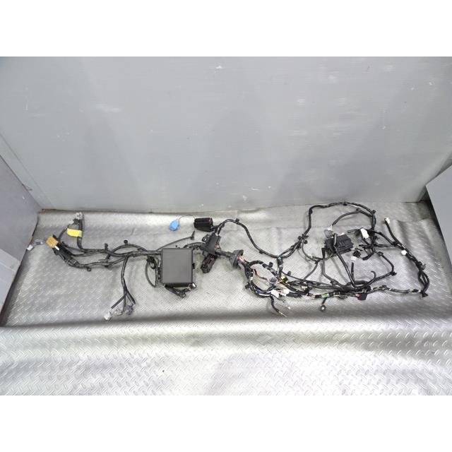 クロスビー DAA-MN71S ヒューズ ボックス BOX C7G ハイブリッドMZ